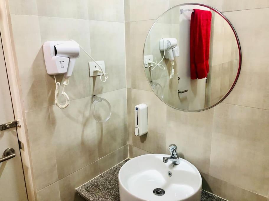 Lovely 2-Bedroom Sea View Serviced Apartment Dabolim Goa ภายนอก รูปภาพ