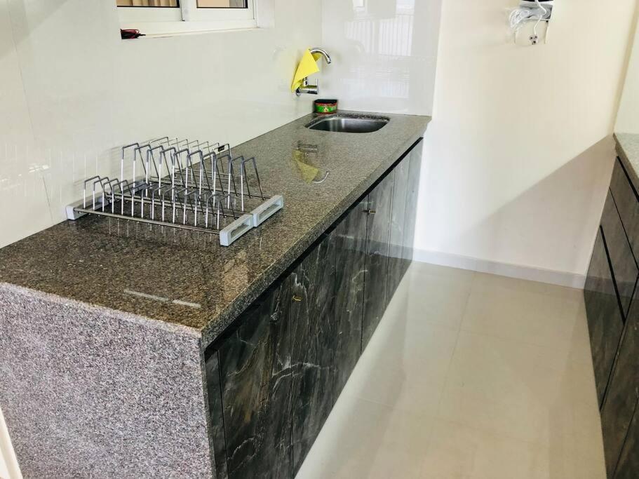 Lovely 2-Bedroom Sea View Serviced Apartment Dabolim Goa ภายนอก รูปภาพ